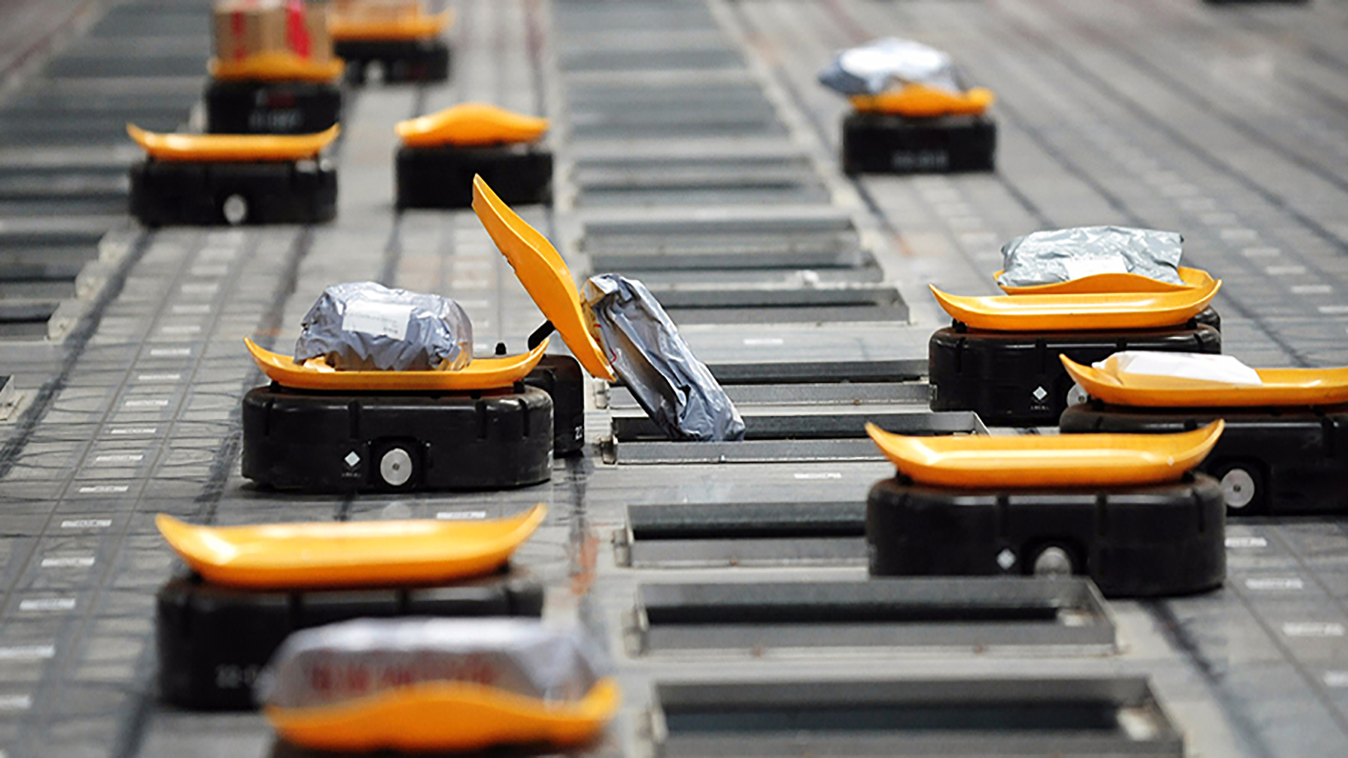 机器人在物流行业中的发展分析