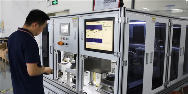 转子自动插磁机